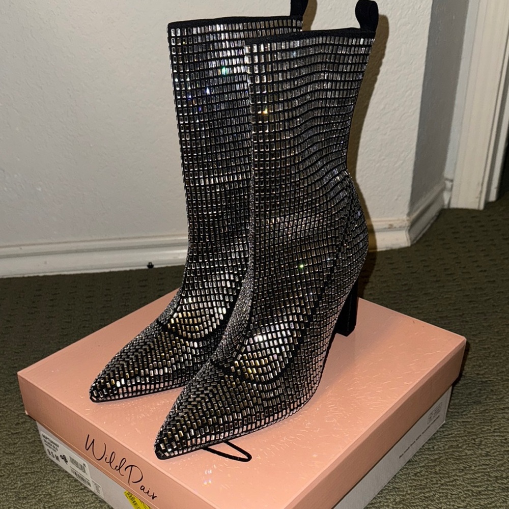 Wild Diva Black Rhinestone Ankle Boots